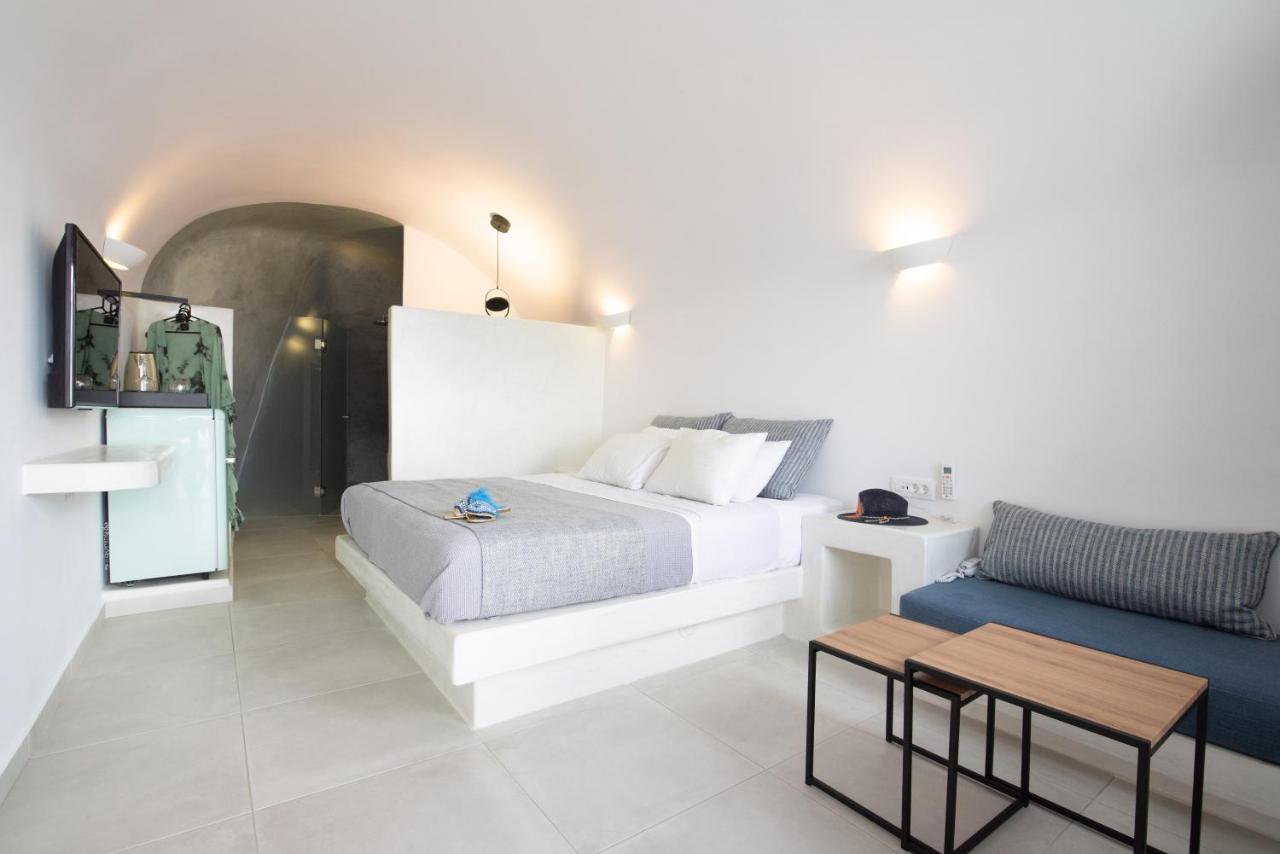 Aparthotel Caldera Cliff Illusion Fira  Exterior foto